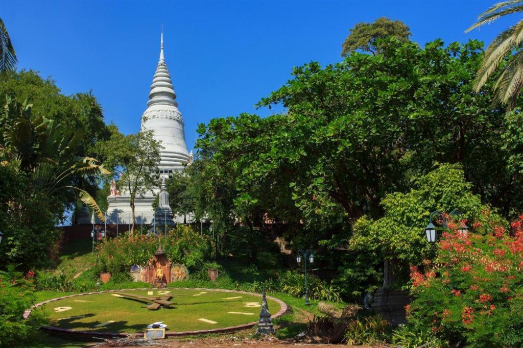 De Art Hotel Phnom Penh Exterior foto