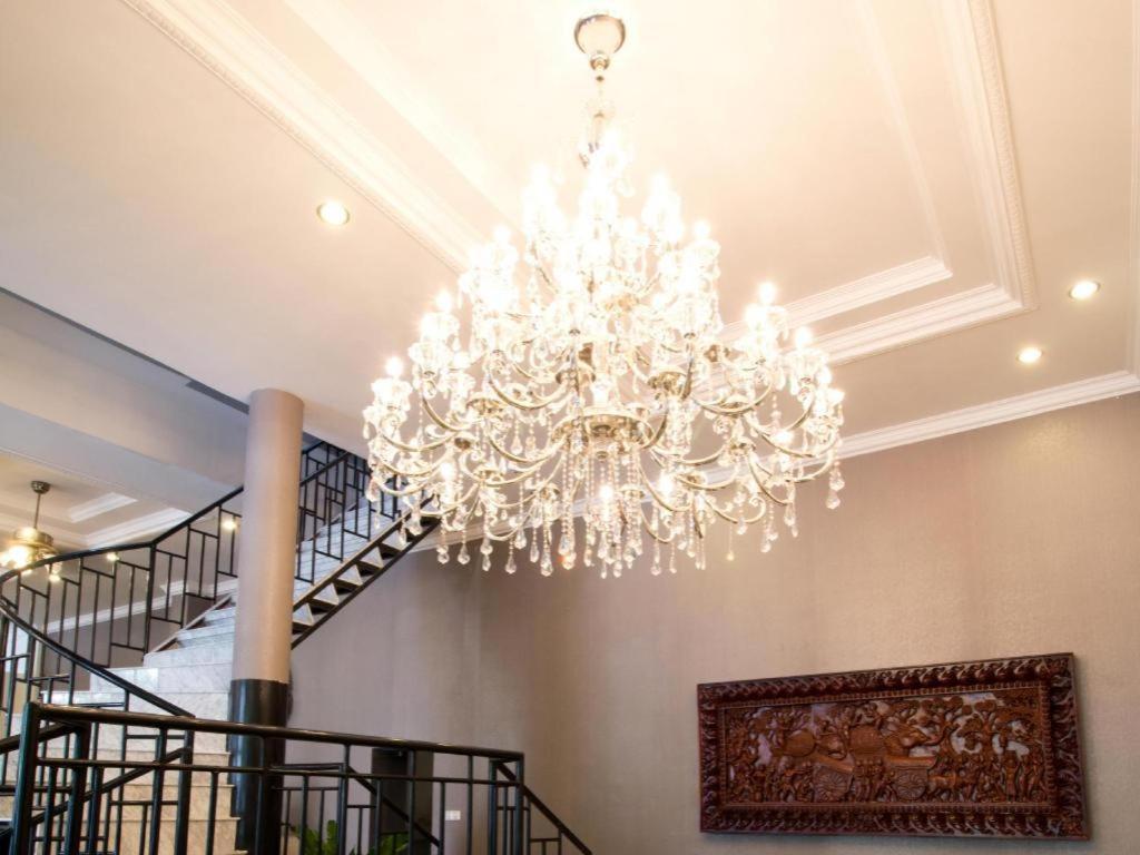 De Art Hotel Phnom Penh Exterior foto